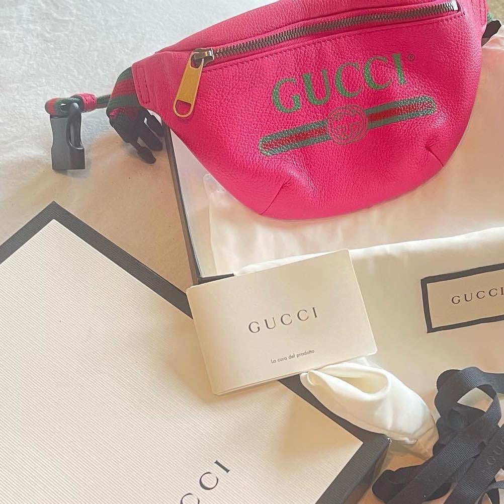 Gucci Grained Calfskin Small Logo Belt Bag